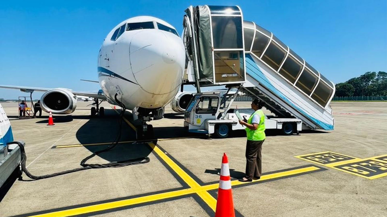 Urgent, last-minute flight support